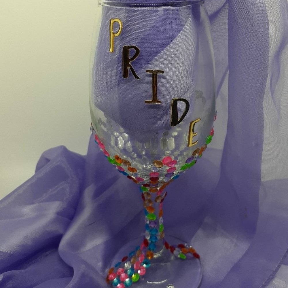 Pride 13 oz. Wine Glass